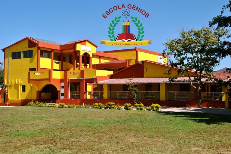 Escola Génios